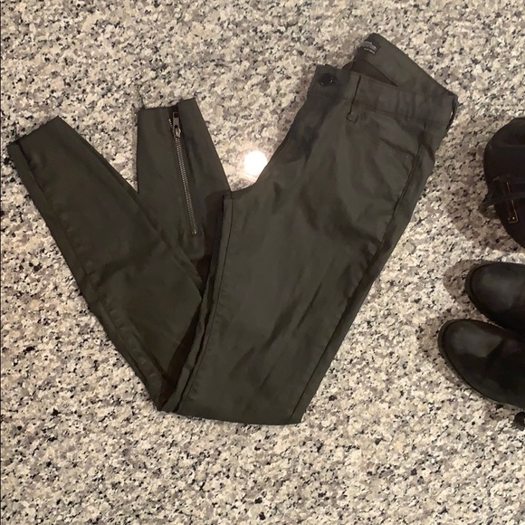 Zara Forrest green pants - Picture 1 of 4